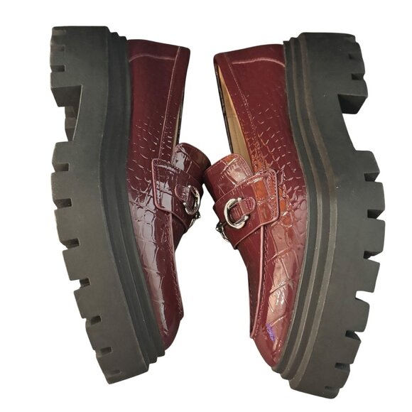 Stuart Weitzman Owen Buckle Ultra Lug Loafer Women's Burgundy Shoe 5.5B NWOB - Picture 6 of 7
